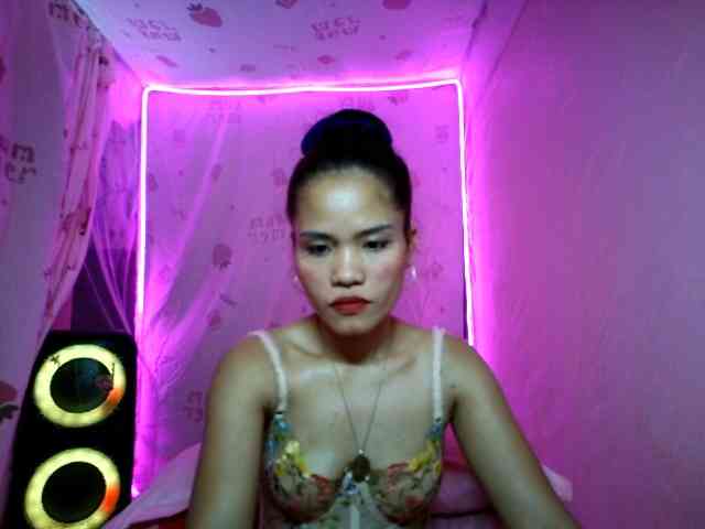 LovelyQueen Live Webcam on BongaCams
