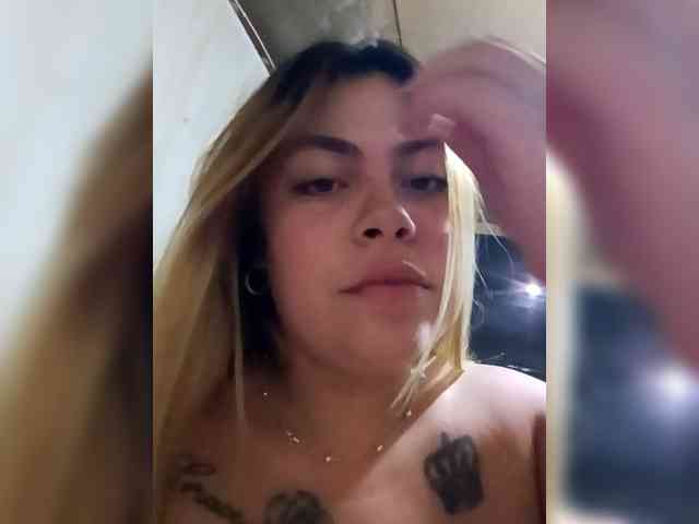 BlanquitaHot666 Live Webcam on BongaCams