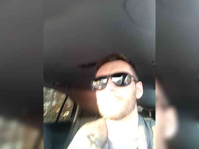 Ivan911-2 Live Webcam on BongaCams