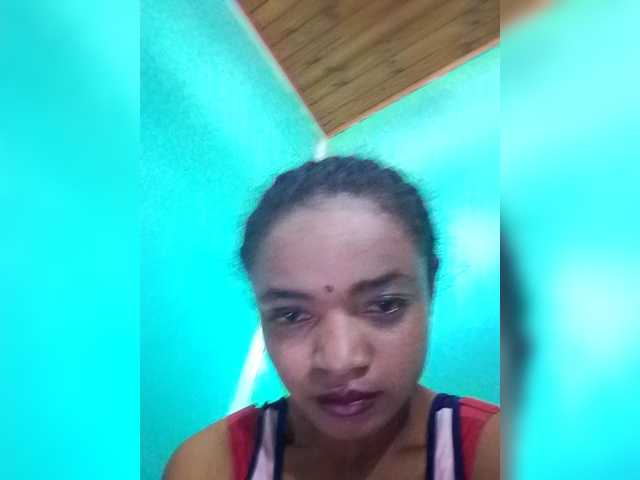 Miorita Live Cam on BongaCams