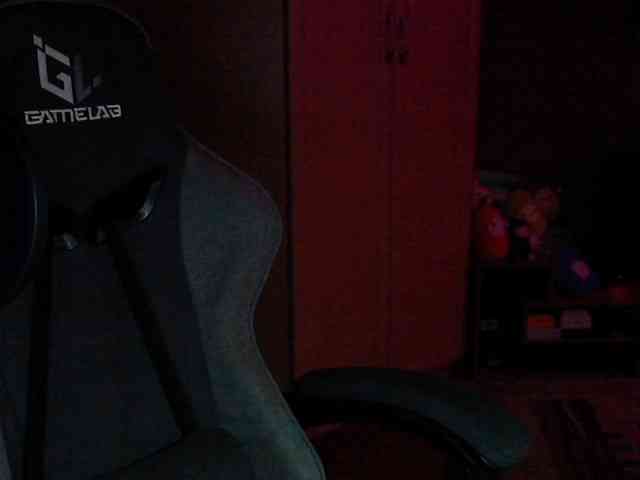 Sizhkaa Live Webcam on BongaCams