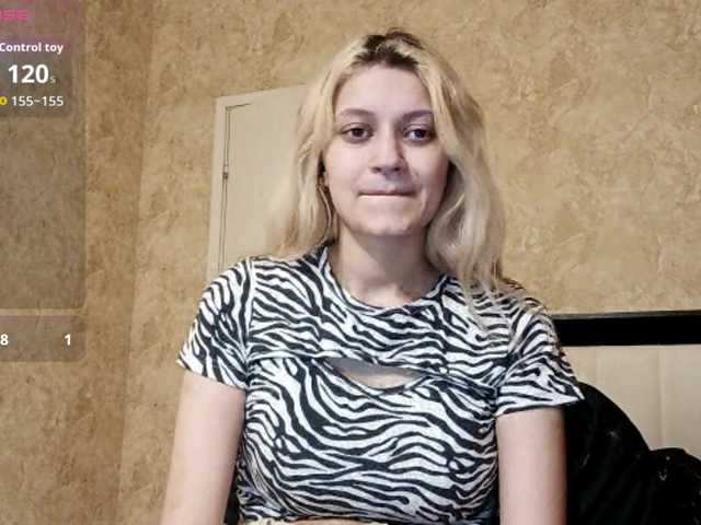 DetraRediger's BongaCams show and profile