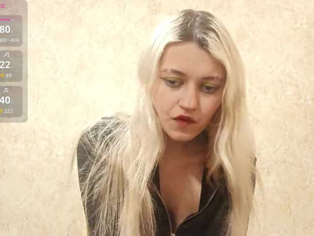 DetraRediger's BongaCams show and profile