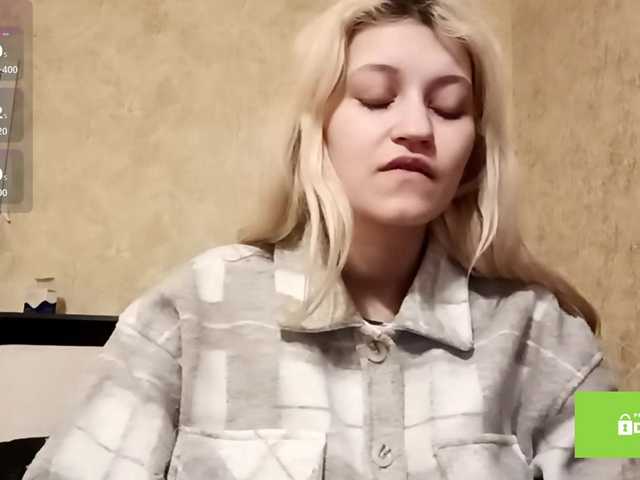 DetraRediger's BongaCams show and profile