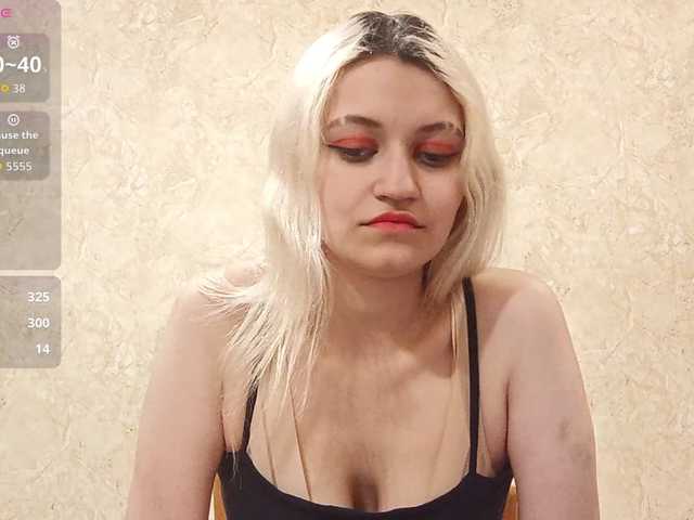 DetraRediger's BongaCams show and profile