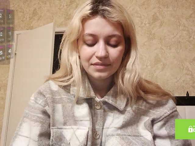 DetraRediger's BongaCams show and profile