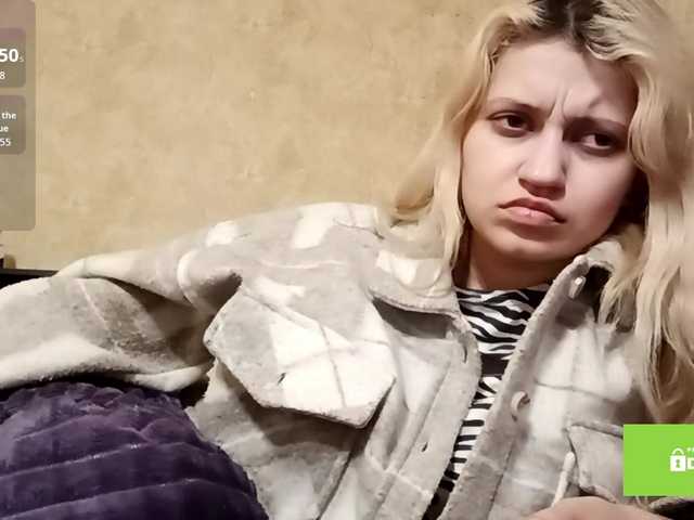 DetraRediger's BongaCams show and profile