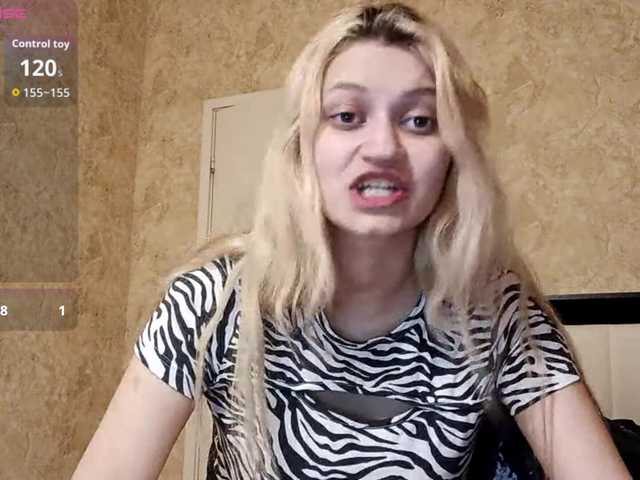 DetraRediger's BongaCams show and profile