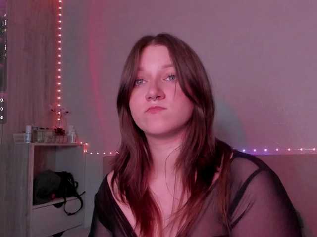 henta1sonya's BongaCams show and profile