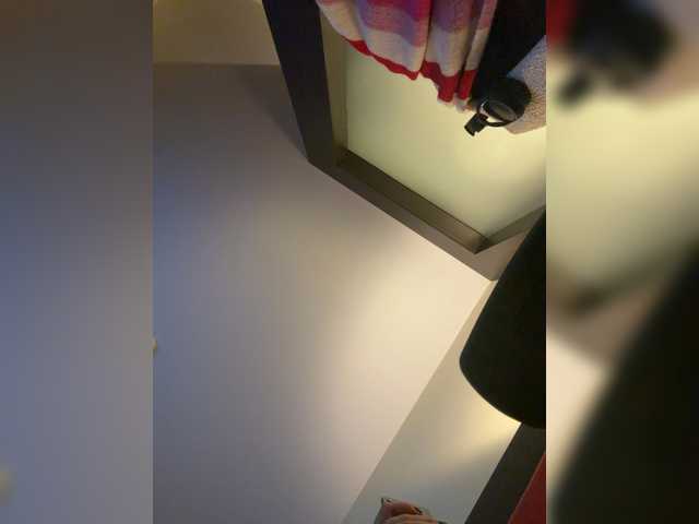 Karina57's BongaCams show and profile