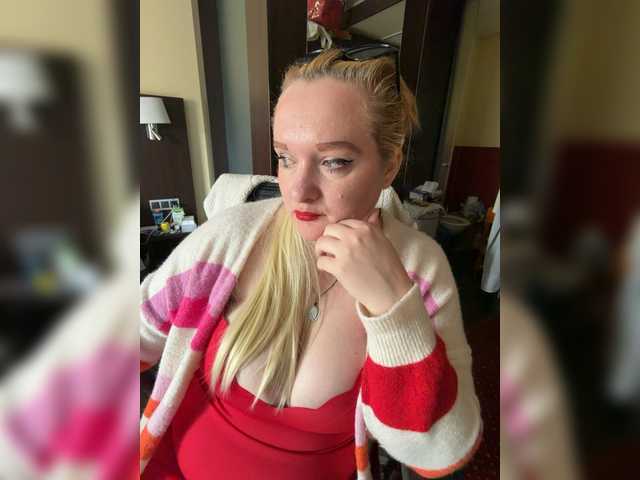 Karina57's BongaCams show and profile