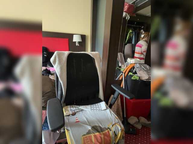 Karina57's BongaCams show and profile