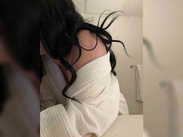 blackPANTERAblack webcam