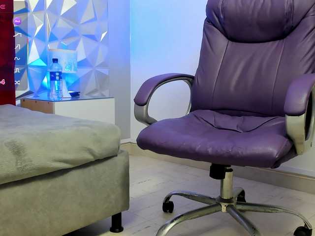 lili-rose1's BongaCams show and profile