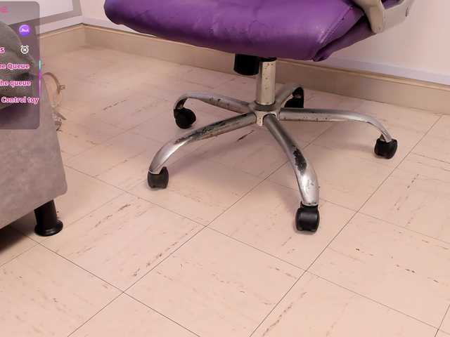 lili-rose1's BongaCams show and profile