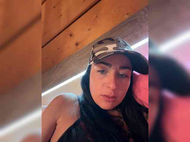 Crazyperfekt Live Webcam on BongaCams