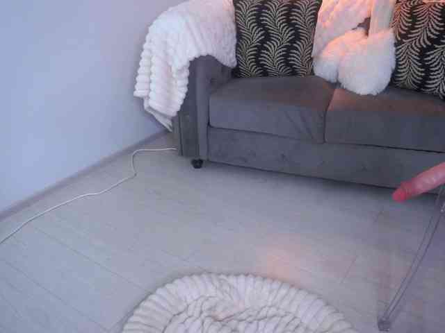 TaraElliot TaraElliot