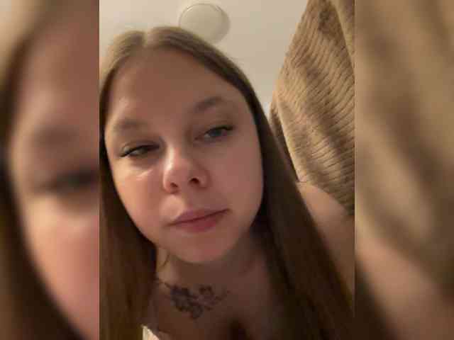 Nelly-Jeanie webcam