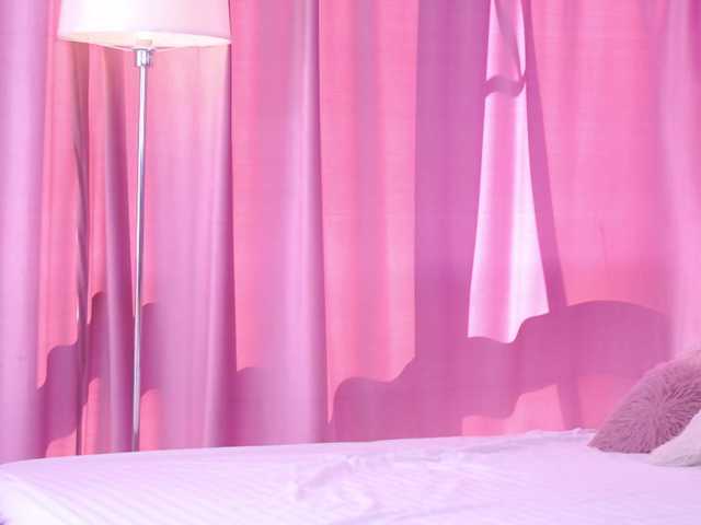 AnnSoleil's BongaCams show and profile