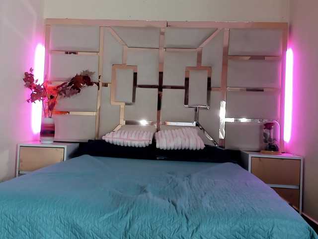 brenda-mejiaa's BongaCams show and profile