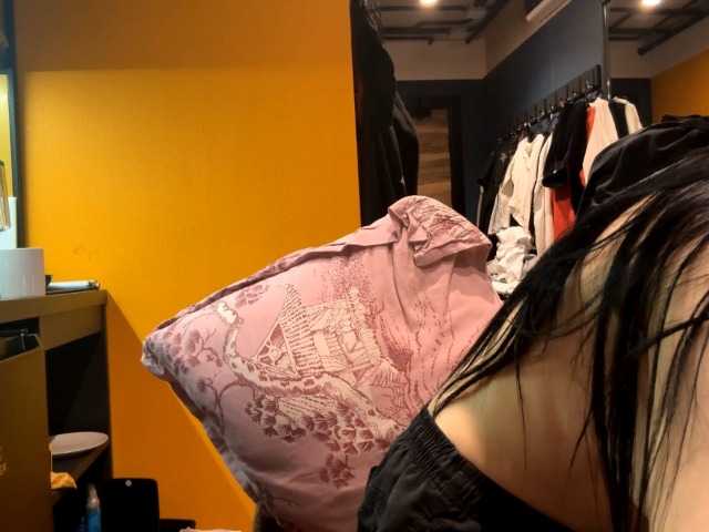 LeslieSmutz's BongaCams show and profile