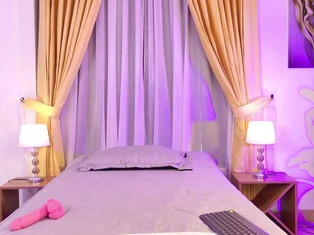 SalomeRossi's BongaCams show and profile