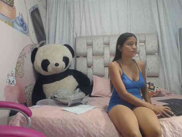 Shofia-bueno webcam