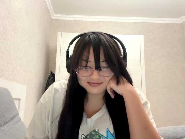 Feylinmay's BongaCams show and profile