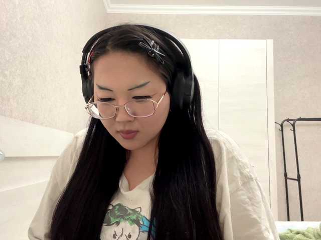 Feylinmay's BongaCams show and profile