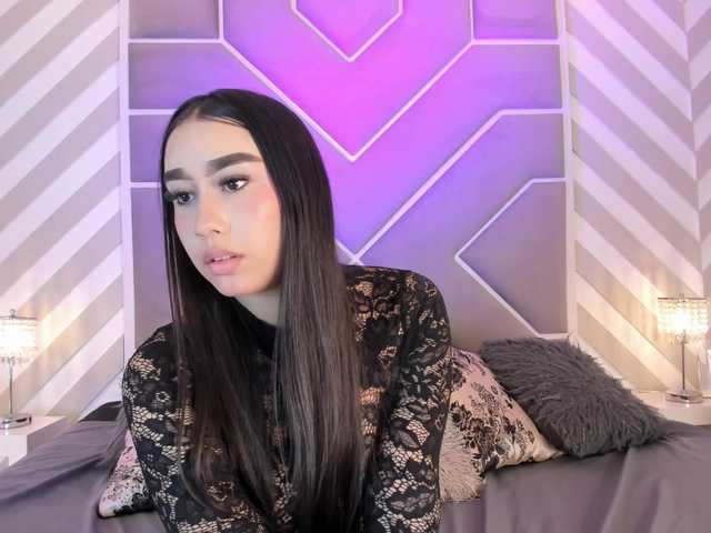 ArianaGaoni's BongaCams show and profile