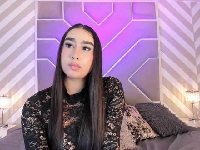 ArianaGaoni's BongaCams show and profile