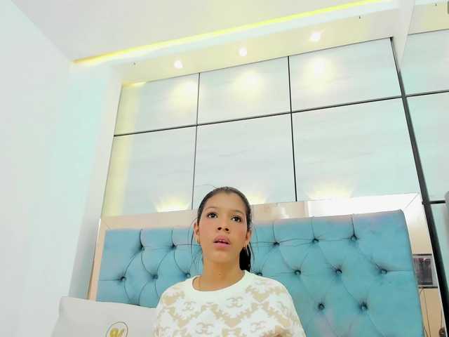 ConnieOssa's BongaCams show and profile