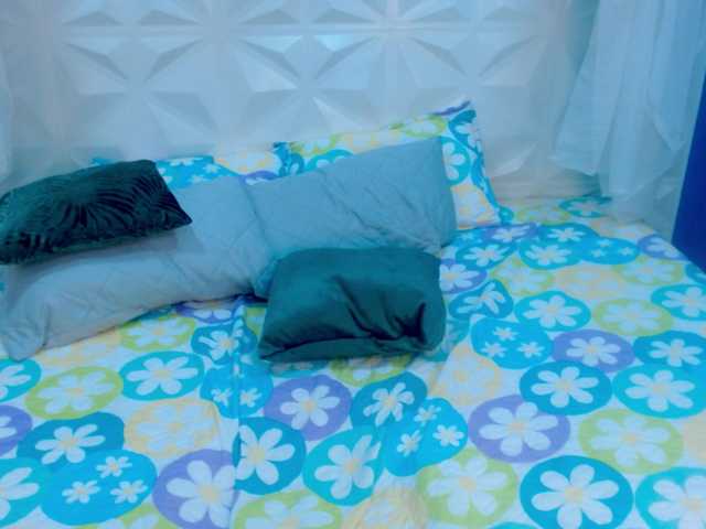 maylimarie's BongaCams show and profile