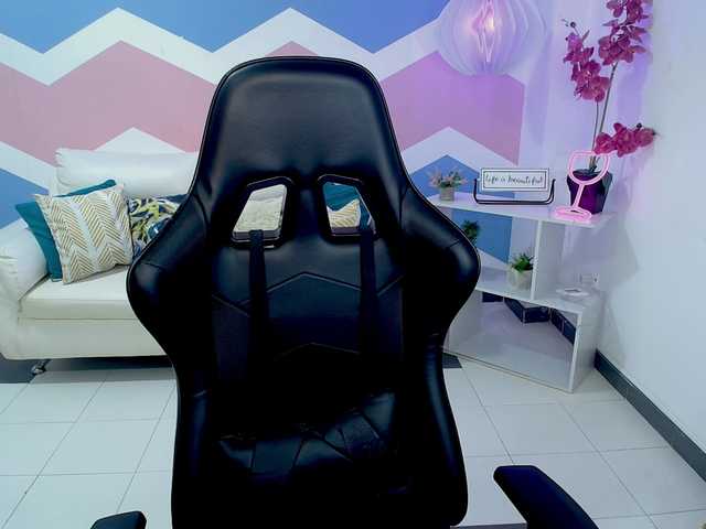 maylimarie's BongaCams show and profile