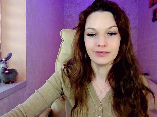 IridessaL's BongaCams show and profile