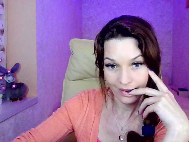 IridessaL's BongaCams show and profile
