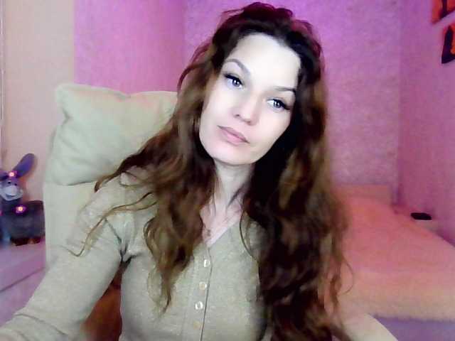 IridessaL's BongaCams show and profile