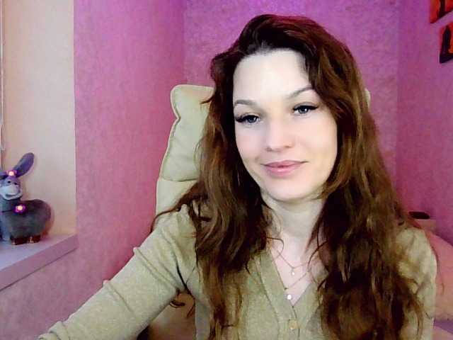 IridessaL's BongaCams show and profile