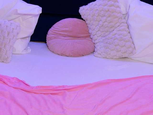 BlondieEve Live Cam on BongaCams