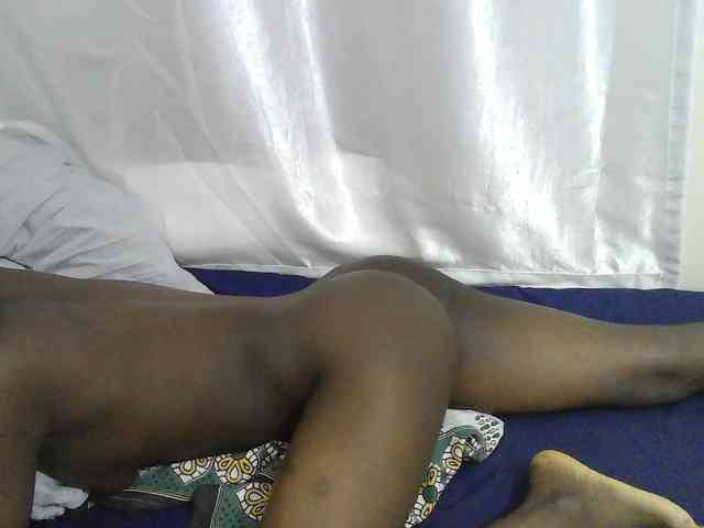 Hot-lolly Live Webcam on BongaCams