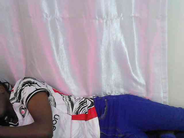 Hot-lolly Live Webcam on BongaCams