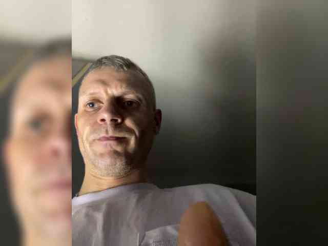 Arthurik2288 Live Webcam on BongaCams