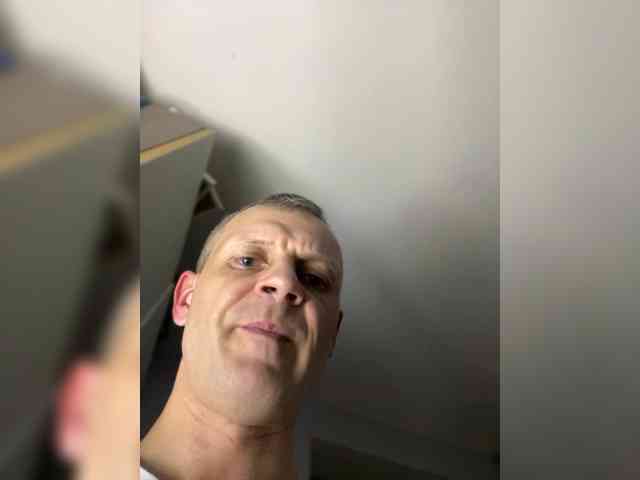 Arthurik2288 Live Webcam on BongaCams