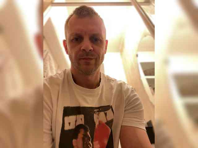 Arthurik2288 Live Webcam on BongaCams