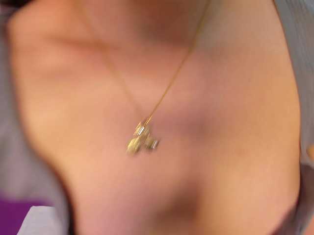 sol-angel's BongaCams show and profile