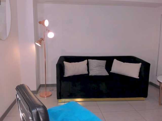 LillySolem's BongaCams show and profile