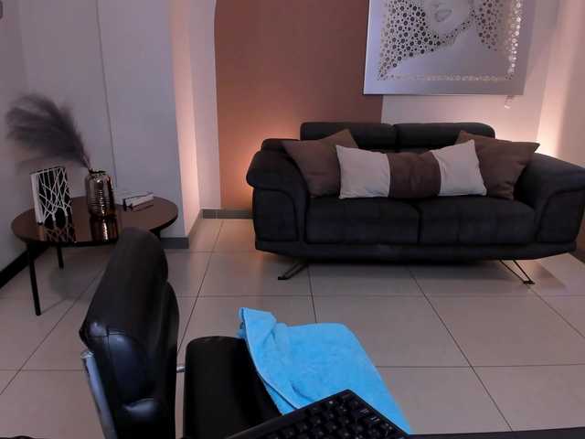 LillySolem's BongaCams show and profile