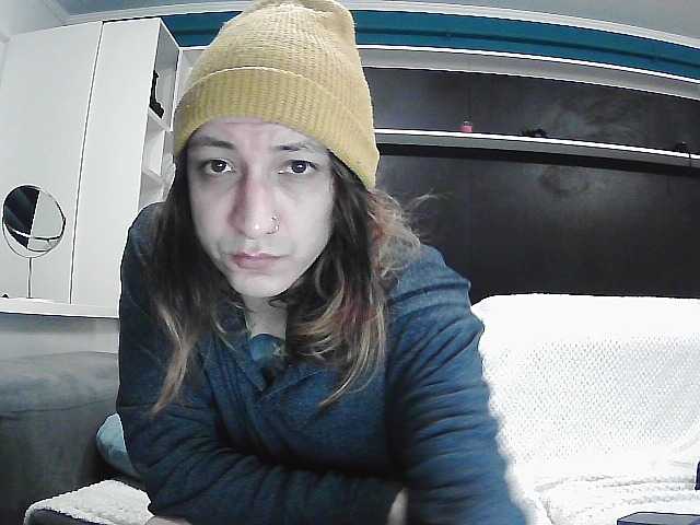 Sapphirevelvet's BongaCams show and profile