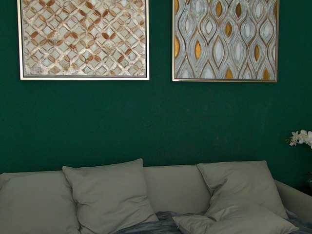 RoxyJoyfull's BongaCams show and profile