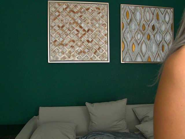 RoxyJoyfull's BongaCams show and profile